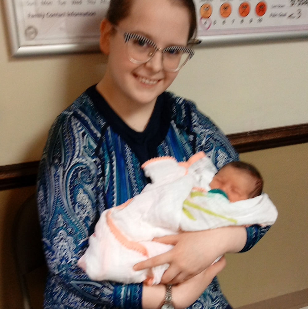 Meet your Posher, Elizabeth Nell